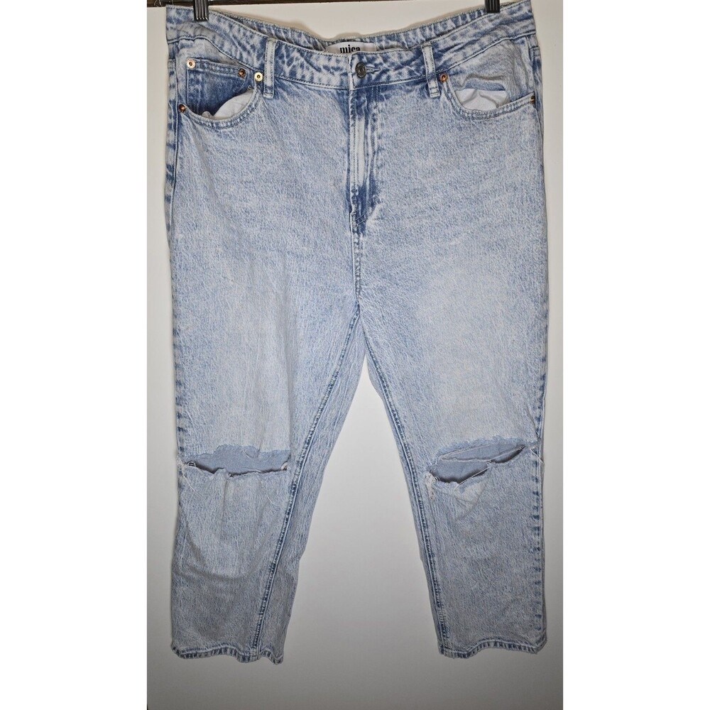 Mica Denim Los Angeles Womens 32 Light Wash Distressed jeans #004
